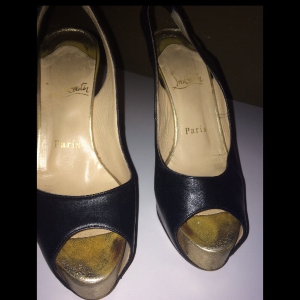 Christian lounoutin price authentic heels size 35